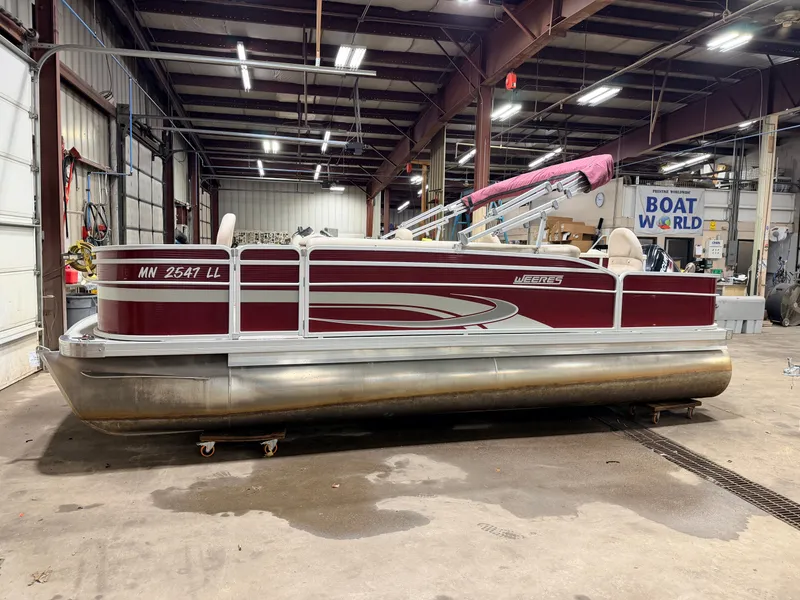 Slide: The Image of Weeres 200 Allure Fish Pontoon 2016 - 30