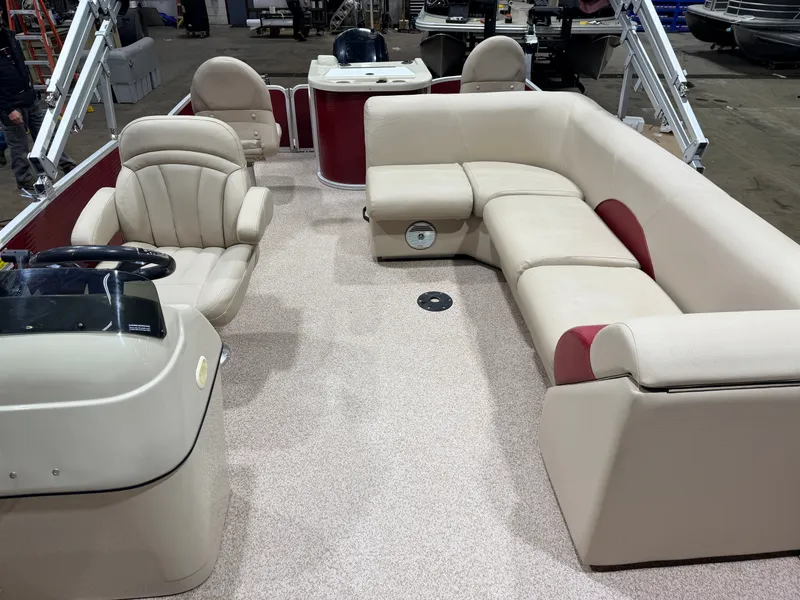 Slide: The Image of Weeres 200 Allure Fish Pontoon 2016 - 5