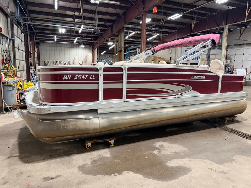 Slide: The Image of Weeres 200 Allure Fish Pontoon 2016 - 50