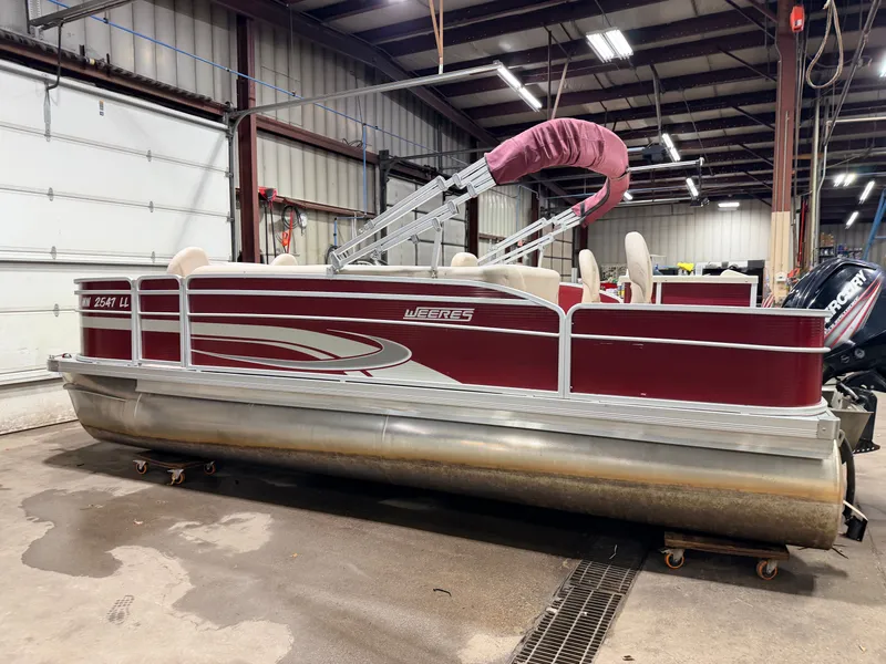 Slide: The Image of Weeres 200 Allure Fish Pontoon 2016 - 53