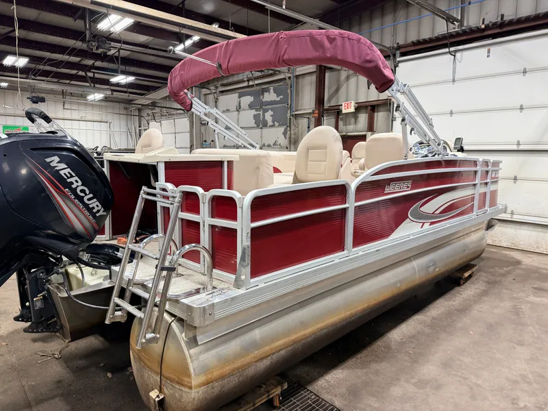 Slide: The Image of Weeres 200 Allure Fish Pontoon 2016 - 58