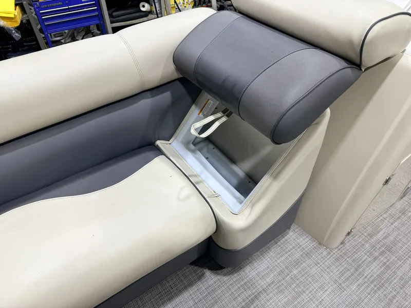 Slide: The Image of Premier 200 Sunsation Pontoon 2015 - 14