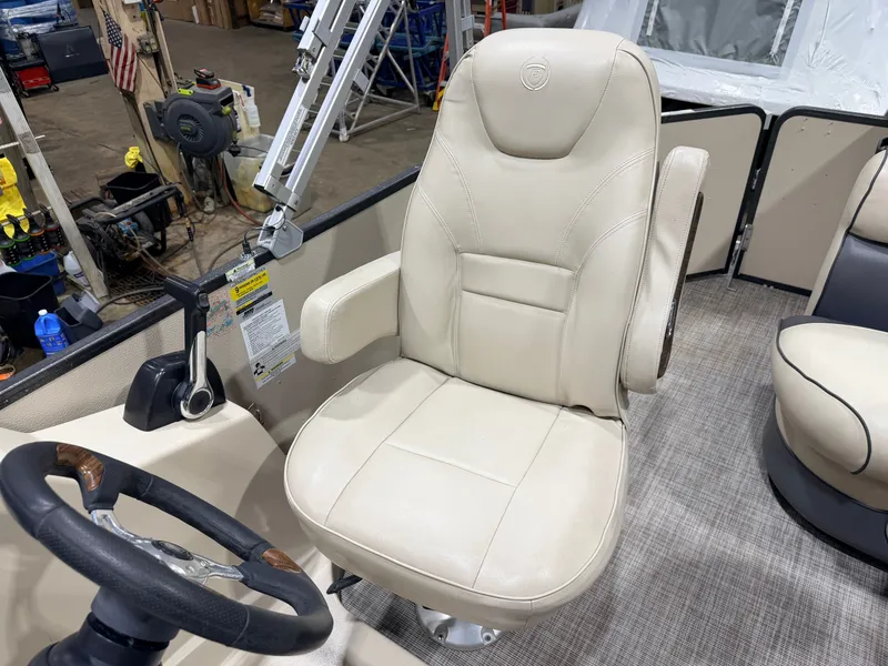 Slide: The Image of Premier 200 Sunsation Pontoon 2015 - 19