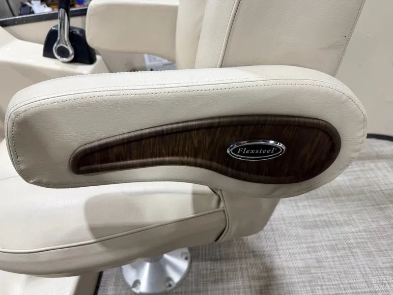 Slide: The Image of Premier 200 Sunsation Pontoon 2015 - 20