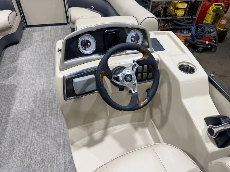 Slide: The Image of Premier 200 Sunsation Pontoon 2015 - 21