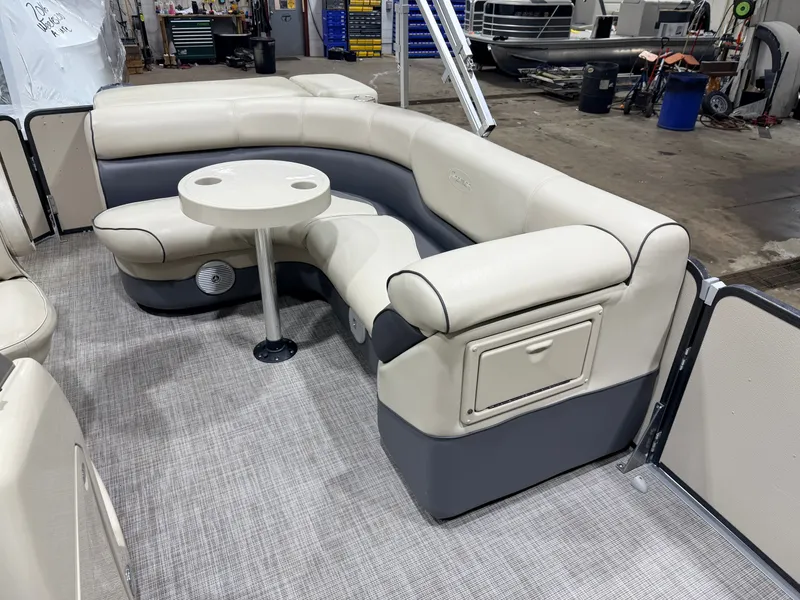 Slide: The Image of Premier 200 Sunsation Pontoon 2015 - 26
