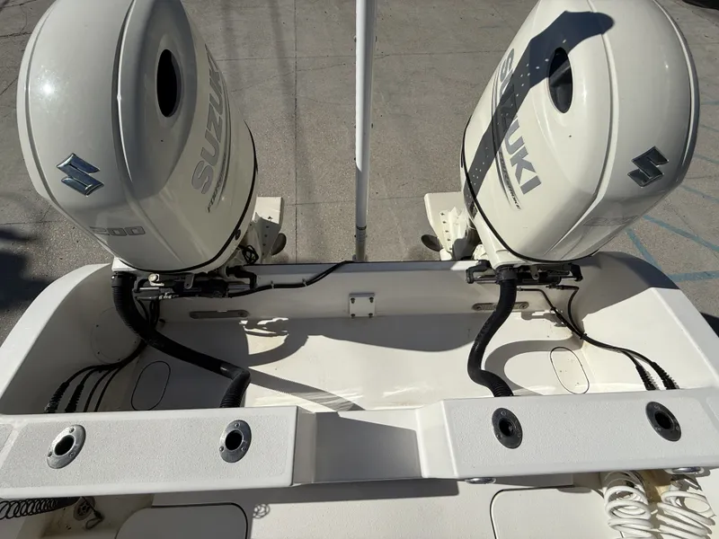 Slide: The Image of TideLine Boats 235 Hybrid 2020 - 16