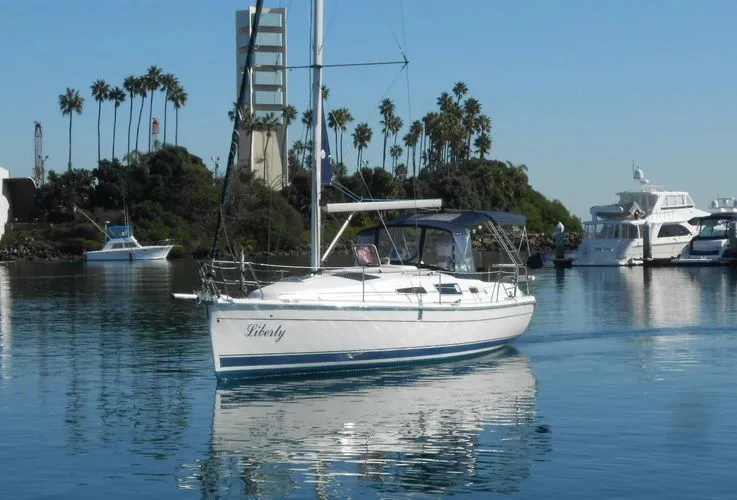 The Image of 2007 Hunter 33 - Image 1 - 1