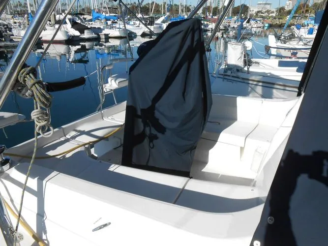 Slide: The Image of 2007 Hunter 33 - Image 21 - 21