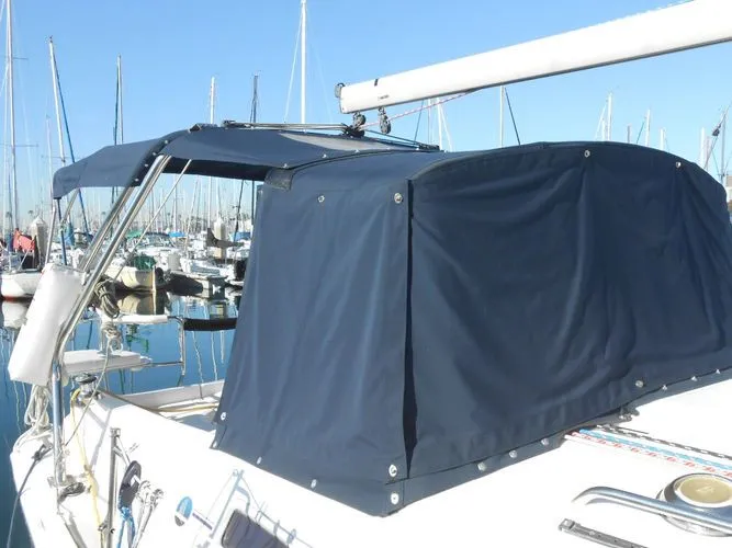 Slide: The Image of 2007 Hunter 33 - Image 23 - 23