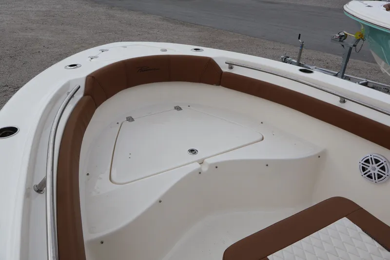 Slide: The Image of Pioneer 202 Sportfish 2026 - 11