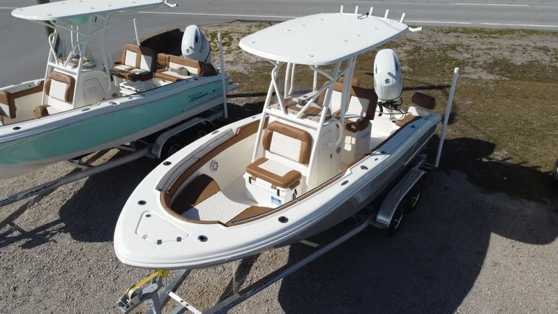 Slide: The Image of Pioneer 202 Sportfish 2026 - 14