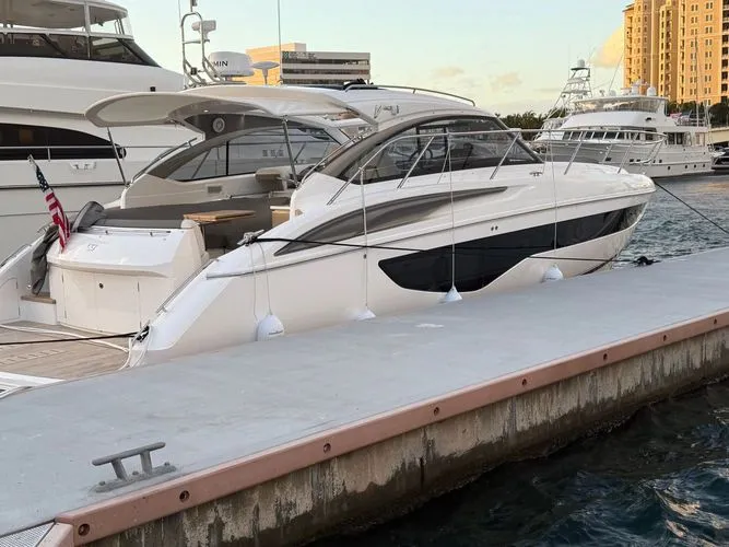 Slide: The Image of 2025 Princess V40 - Image 2 - 2