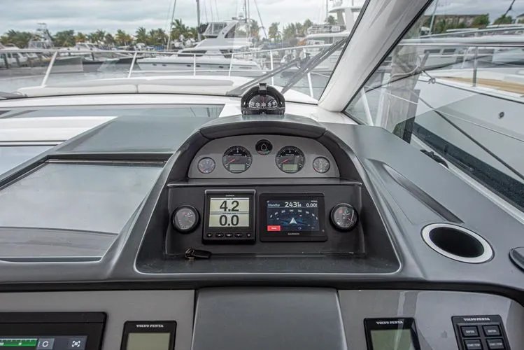 Slide: The Image of 2025 Princess V40 - Image 31 - 31