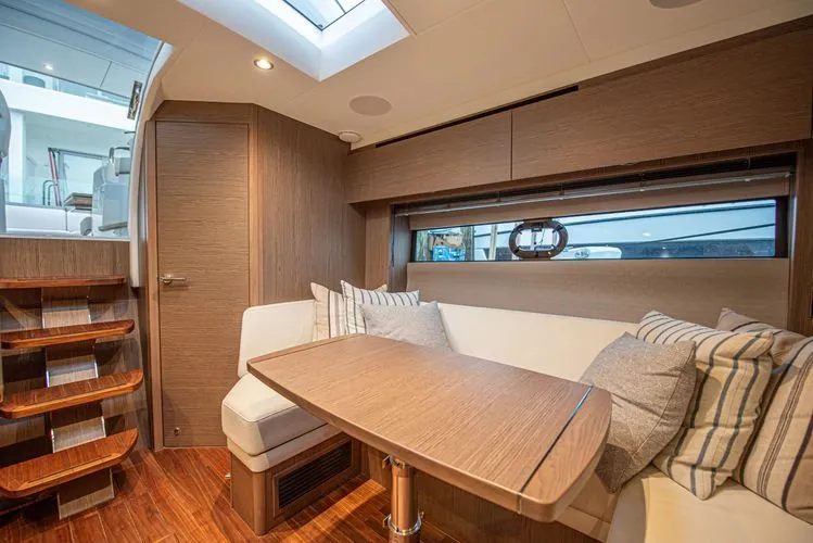 Slide: The Image of 2025 Princess V40 - Image 40 - 40