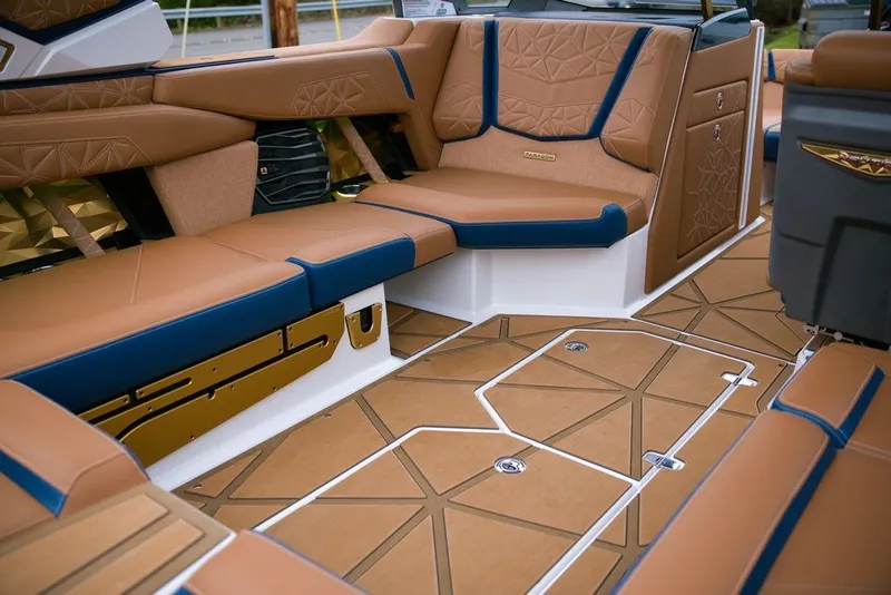 Slide: The Image of Nautique Super Air Nautique G23 Paragon 2024 - 9