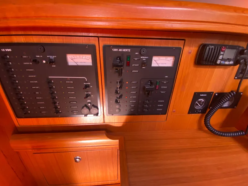 Slide: The Image of Control panel of a 2006 Hunter 38 yacht. - 24