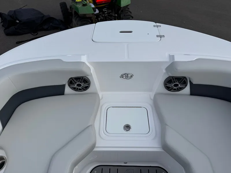 Slide: The Image of Hurricane SD2050-OB 2026 - 17