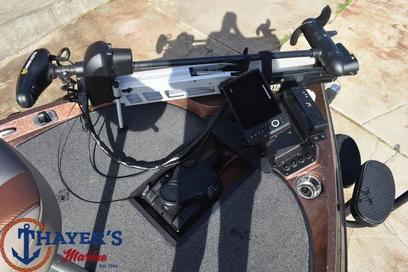 Slide: The Image of Ranger Z185 2022 - 11