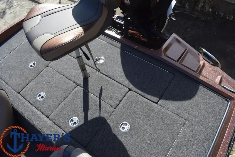 Slide: The Image of Ranger Z185 2022 - 5