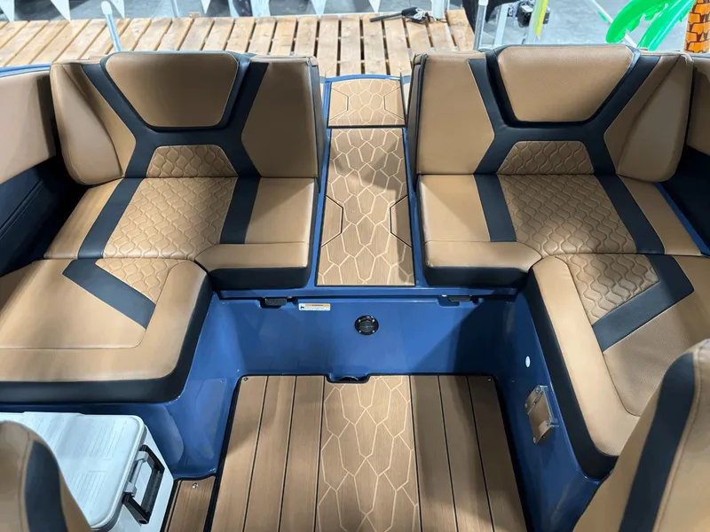 Slide: The Image of Yamaha 222XD 2026 - 24