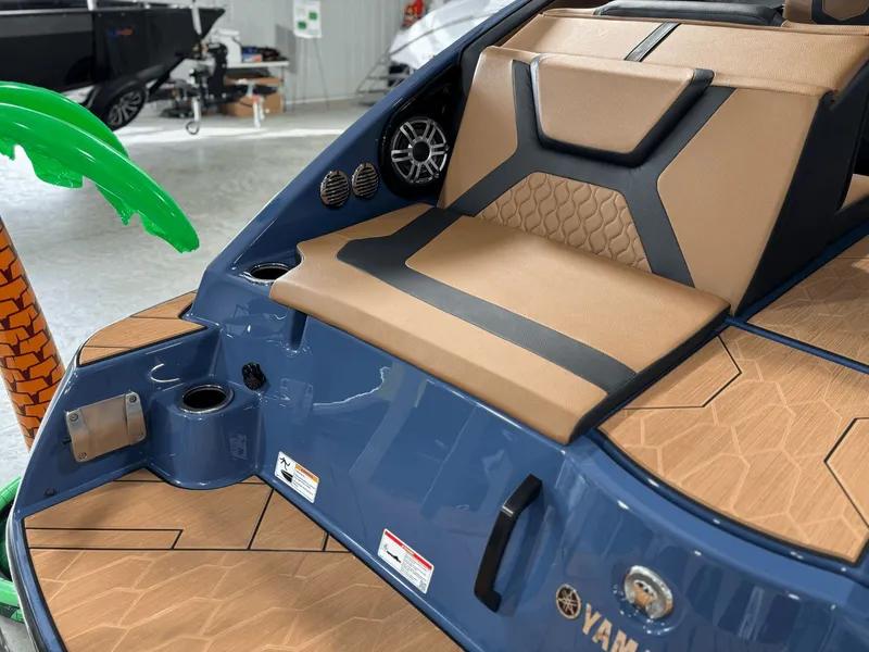 Slide: The Image of Yamaha 222XD 2026 - 28