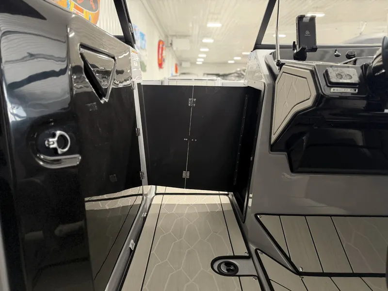 Slide: The Image of Yamaha 255XD 2026 - 13