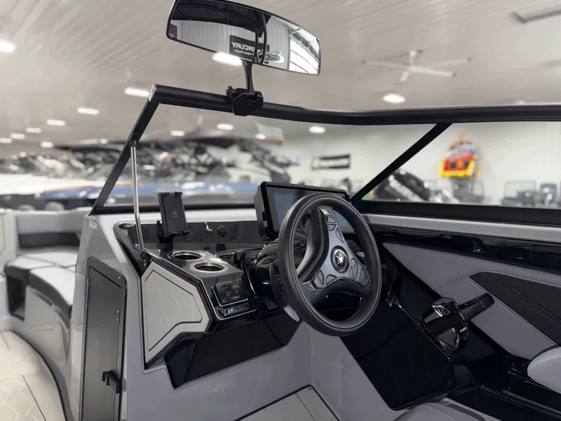 Slide: The Image of Yamaha 255XD 2026 - 19