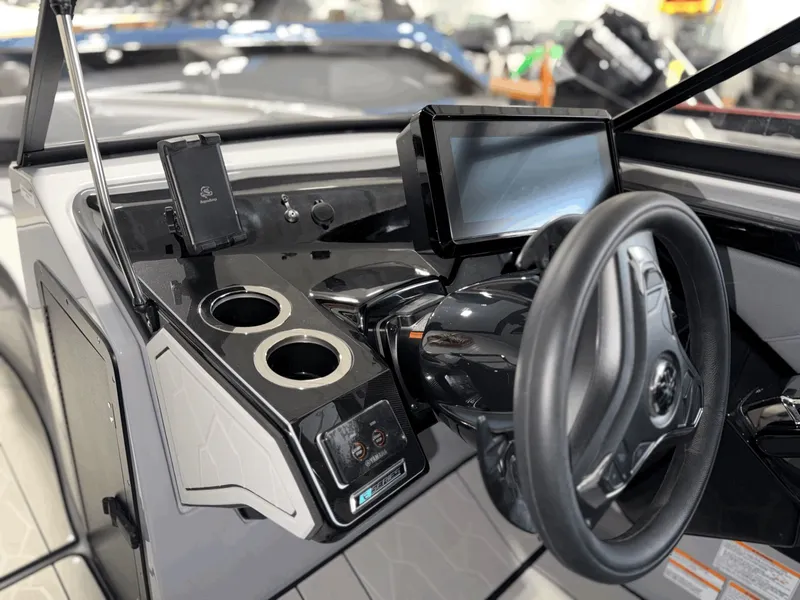 Slide: The Image of Yamaha 255XD 2026 - 20