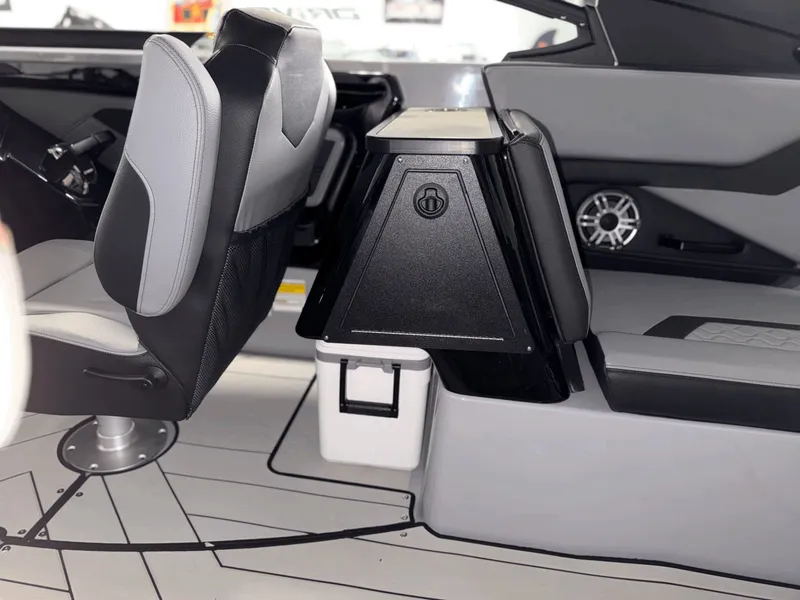 Slide: The Image of Yamaha 255XD 2026 - 25