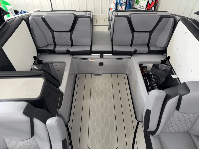 Slide: The Image of Yamaha 255XD 2026 - 28