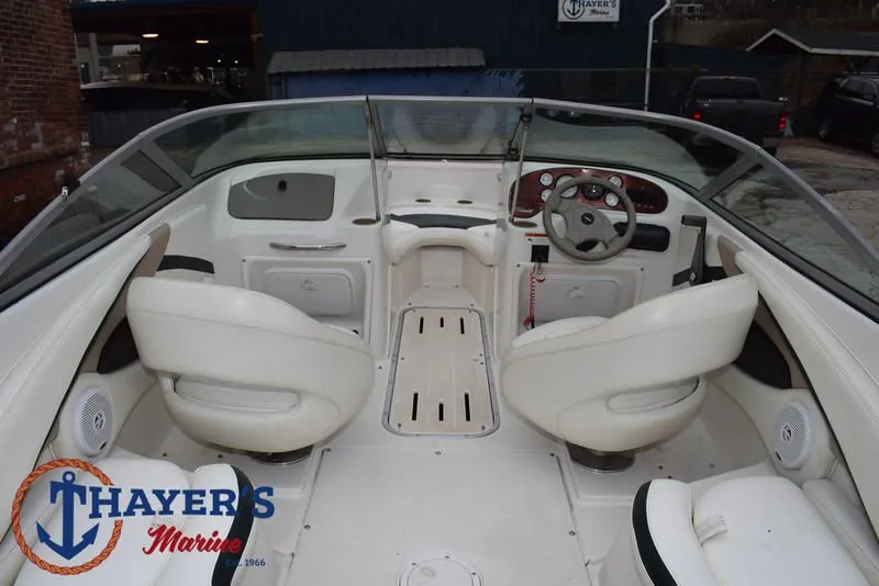 Slide: The Image of Seaswirl 175 Bowrider 2004 - 10