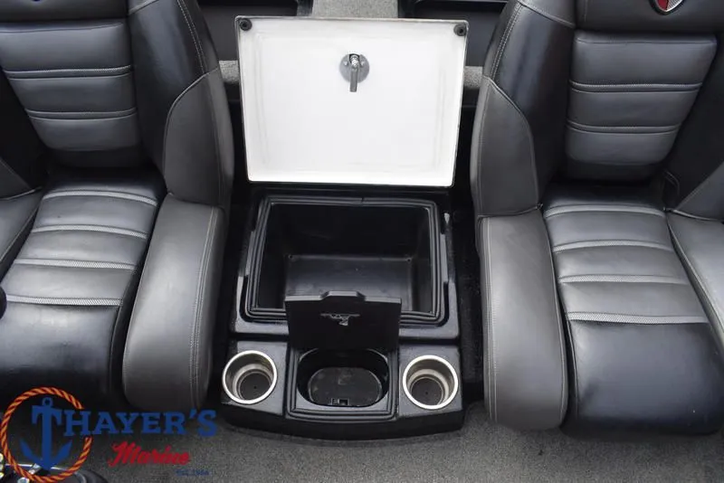 Slide: The Image of Triton 20 TrX 2015 - 16