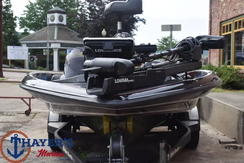 Slide: The Image of Triton 20 TrX 2015 - 23