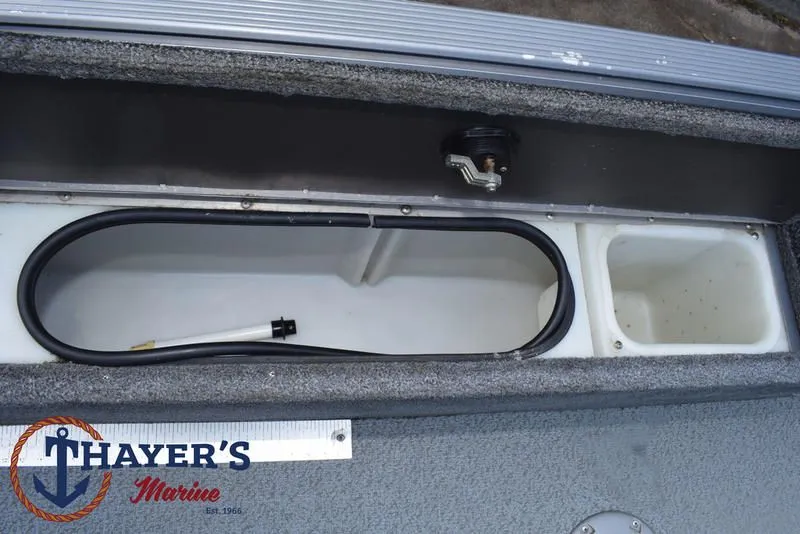 Slide: The Image of Lund 1625 Classic SS 2008 - 14