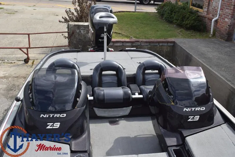 Slide: The Image of Nitro Z-9 2008 - 13