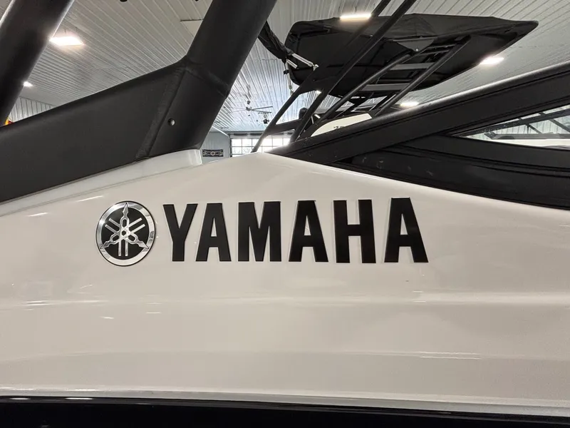 Slide: The Image of Yamaha AR190 2026 - 16