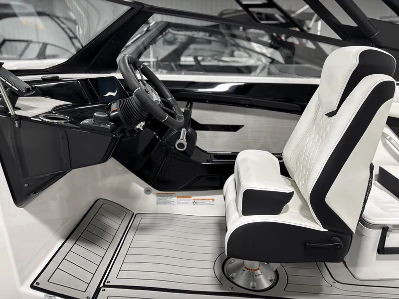 Slide: The Image of Yamaha 222S 2026 - 13