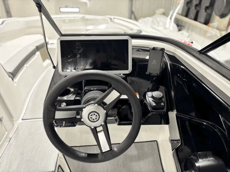 Slide: The Image of Yamaha AR250 2026 - 13