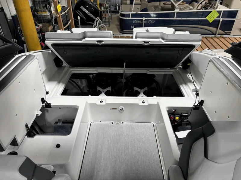 Slide: The Image of Yamaha AR250 2026 - 16