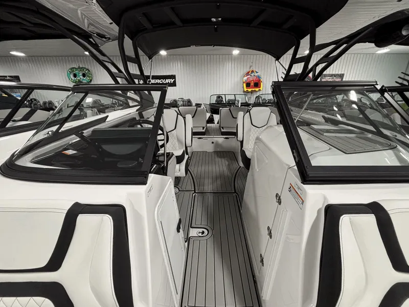 Slide: The Image of Yamaha 252S 2026 - 12