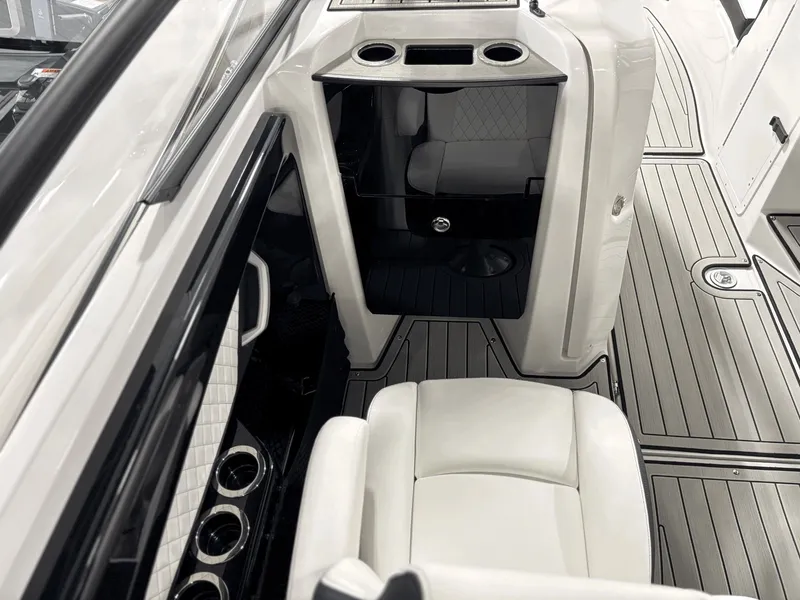 Slide: The Image of Yamaha 252S 2026 - 19