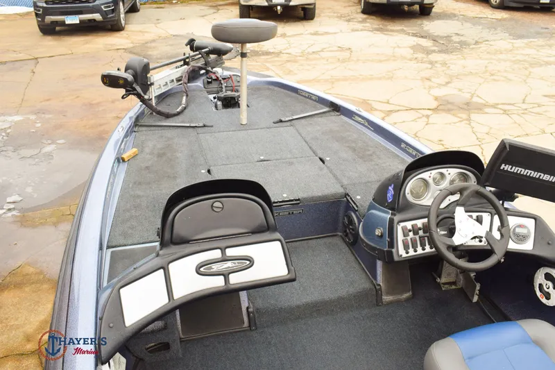 Slide: The Image of Skeeter ZX200C 2010 - 10