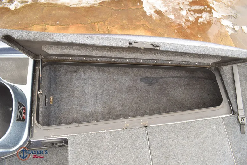 Slide: The Image of Skeeter ZX200C 2010 - 19