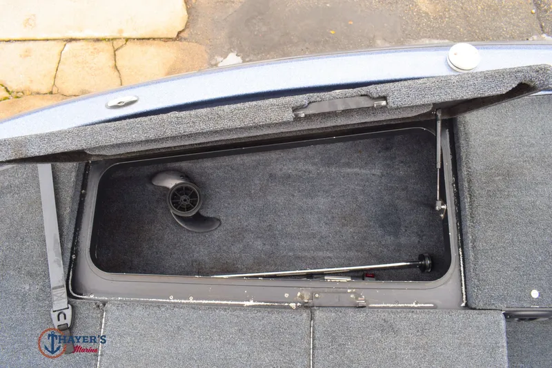 Slide: The Image of Skeeter ZX200C 2010 - 22