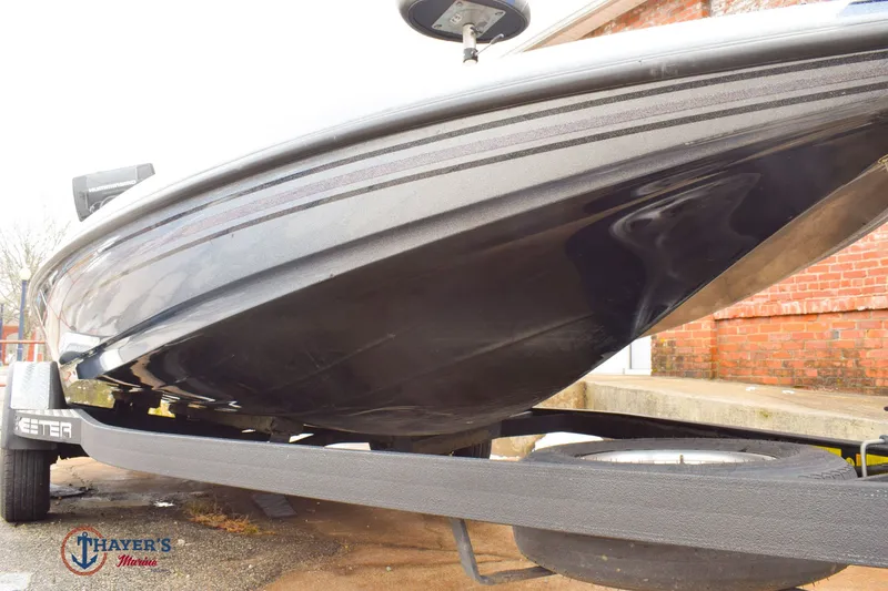 Slide: The Image of Skeeter ZX200C 2010 - 28