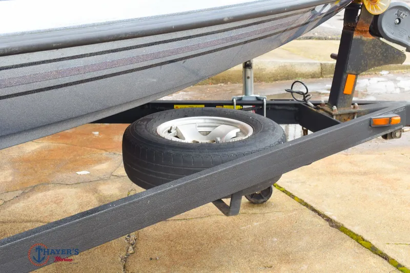 Slide: The Image of Skeeter ZX200C 2010 - 3