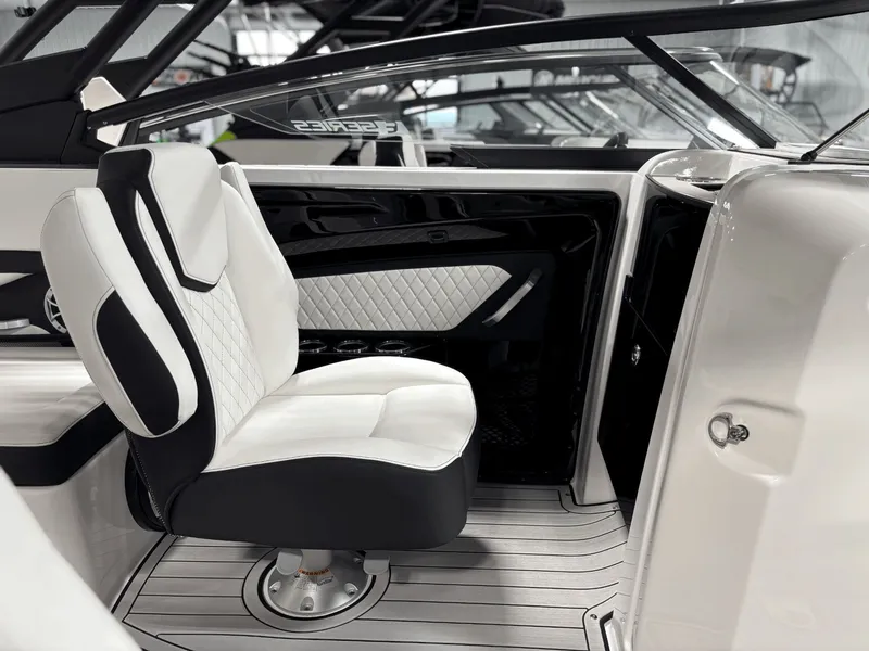 Slide: The Image of Yamaha 252SE 2026 - 20