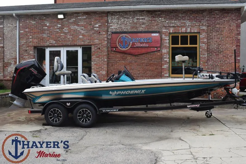 The Image of Phoenix Bass Boats 721 ZXL 2026 - 0