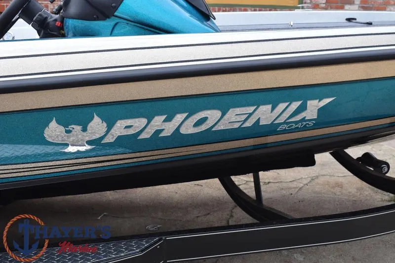 Slide: The Image of Phoenix Bass Boats 721 ZXL 2026 - 5